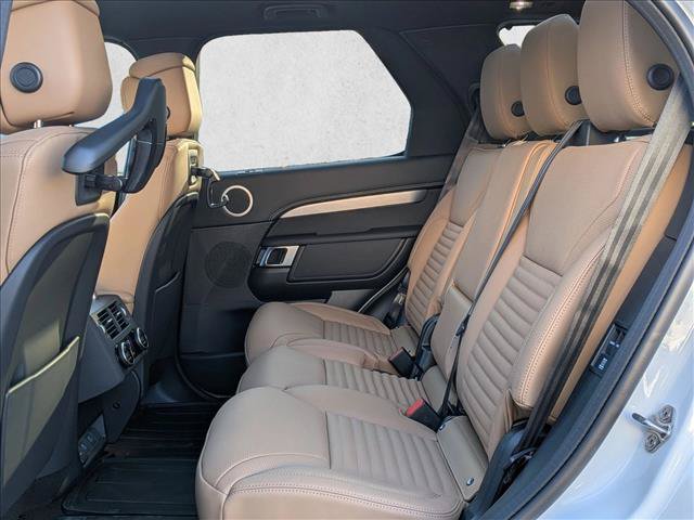 Certified 2026 Land Rover Discovery Limited Edition AWD/4WD image 17