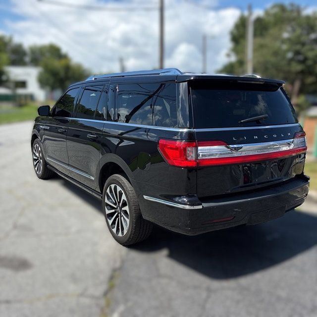Used 2020 Lincoln Navigator L Reserve w/ Luxury Package RWD image 5