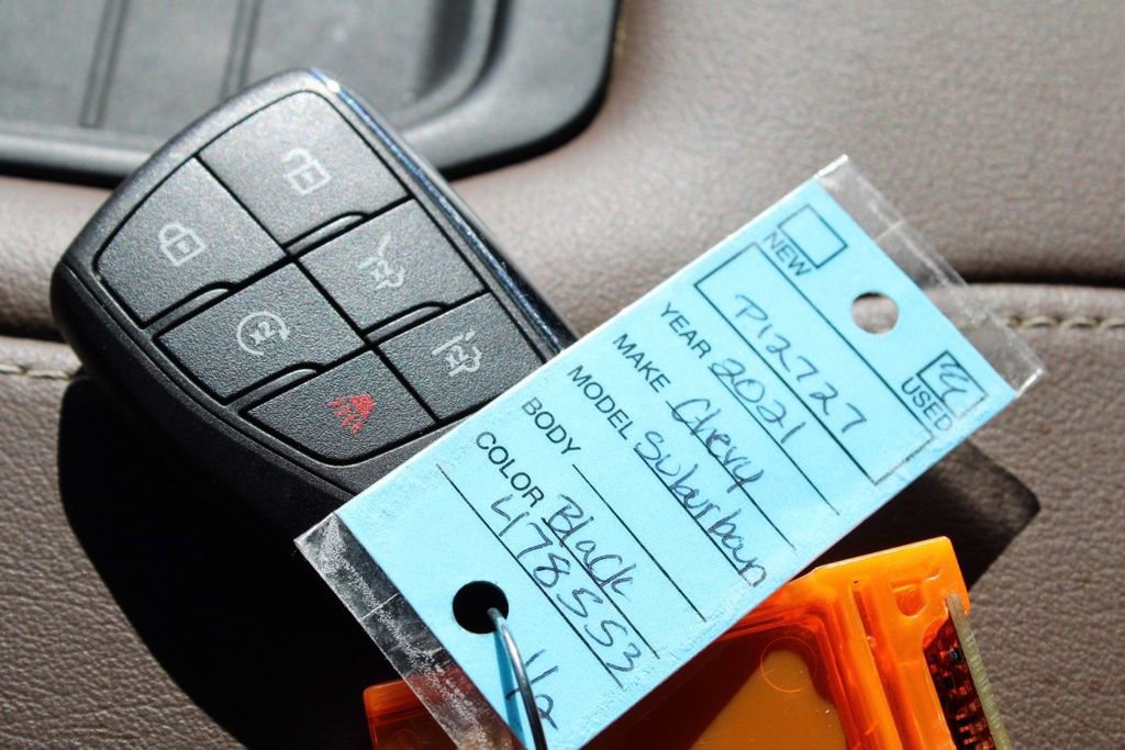 Used 2021 Chevrolet Suburban High Country image 37