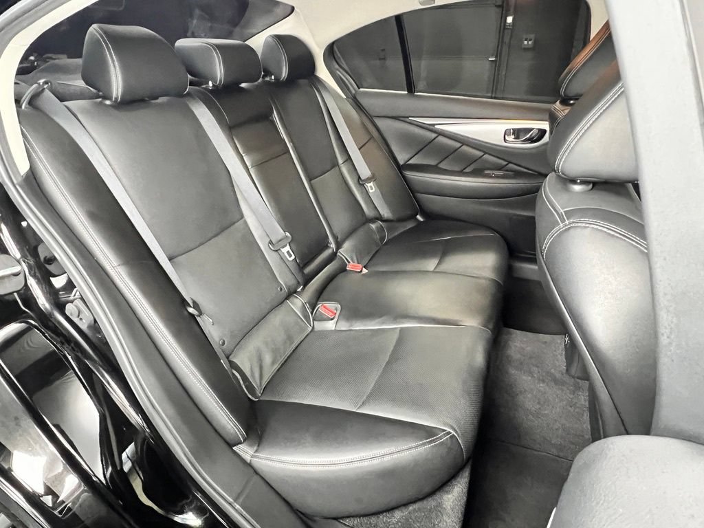 Used 2024 INFINITI Q50 Luxe w/ Cargo Package RWD image 19