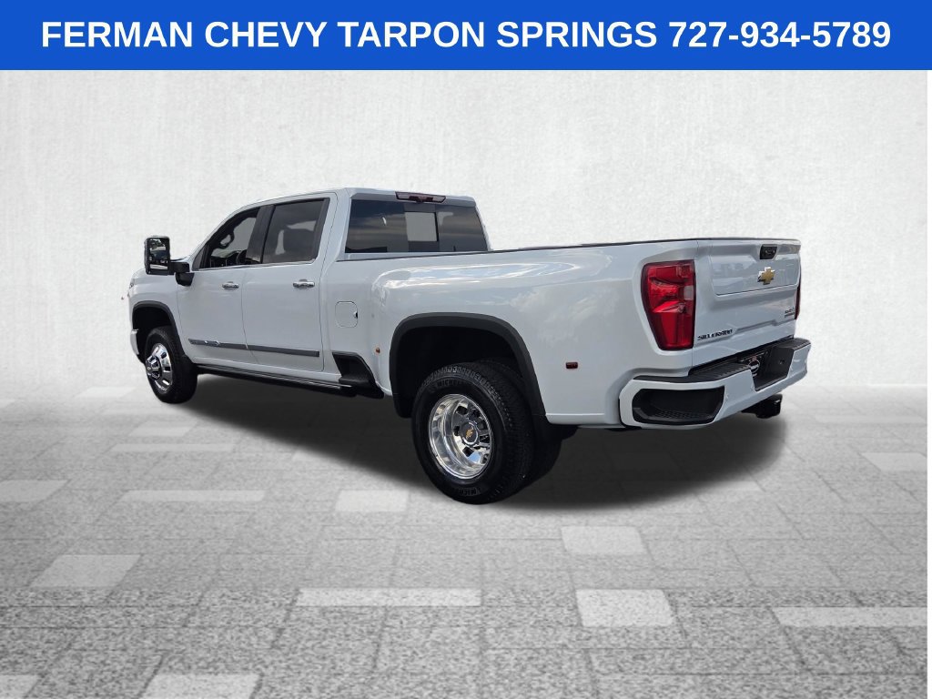 New 2026 Chevrolet Silverado 3500 High Country w/ High Country Premium Package AWD/4WD image 5