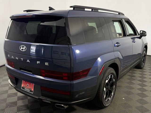 Used 2025 Hyundai Santa Fe SEL FWD image 8