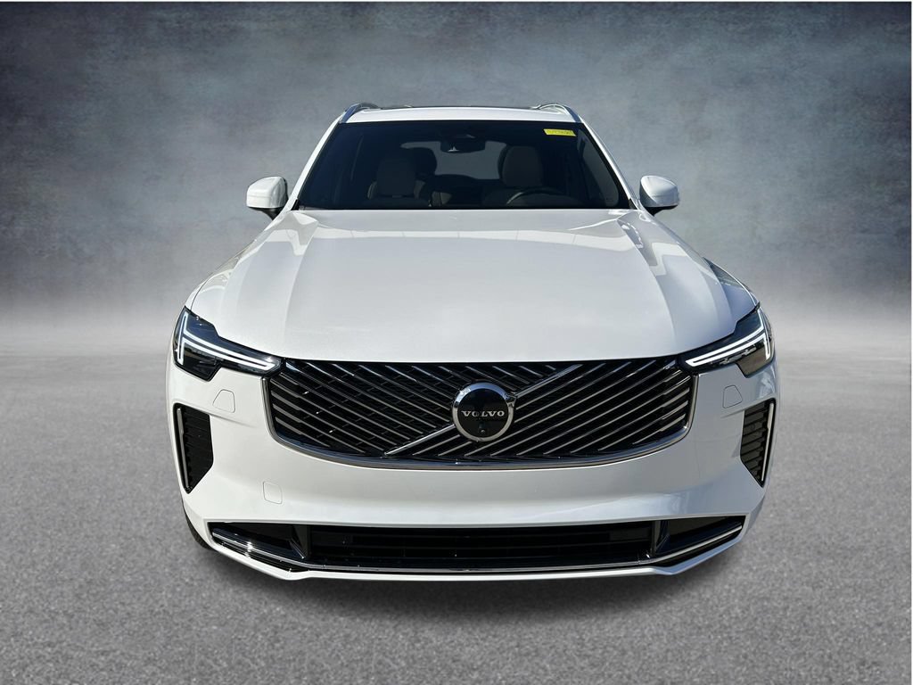 New 2026 Volvo XC90 B6 Plus w/ Protection Package AWD/4WD image 3