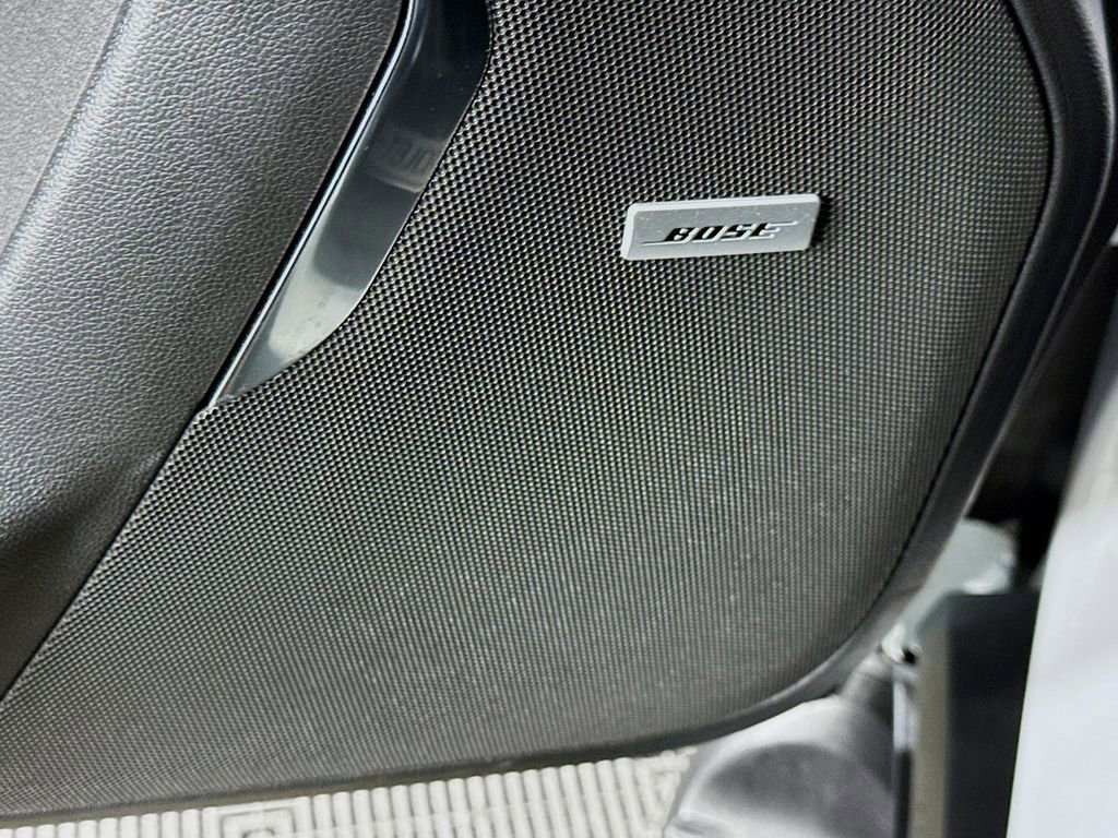 Used 2024 Chevrolet Tahoe Z71 w/ Z71 Off-Road Package image 12