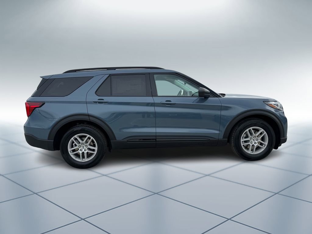 New 2026 Ford Explorer Active image 3