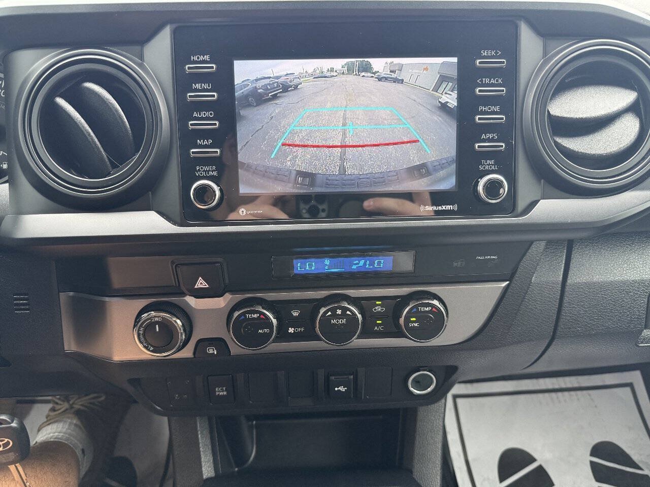 Used 2023 Toyota Tacoma SR AWD/4WD image 35