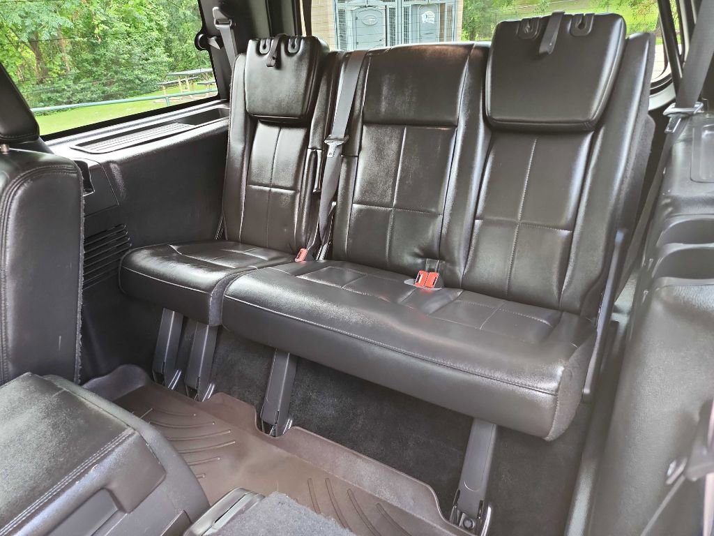 Used 2013 Lincoln Navigator 4WD w/ HD Trailer Tow Pkg image 35