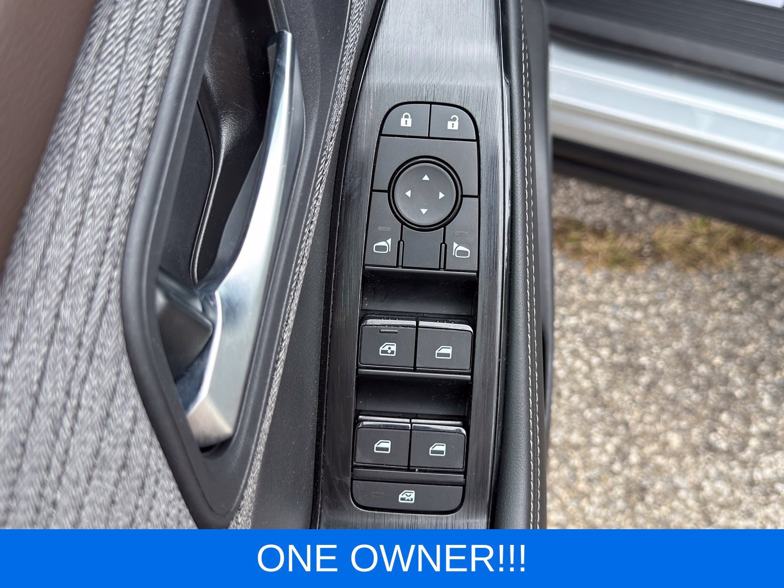 Used 2023 Nissan Rogue SV AWD/4WD image 14