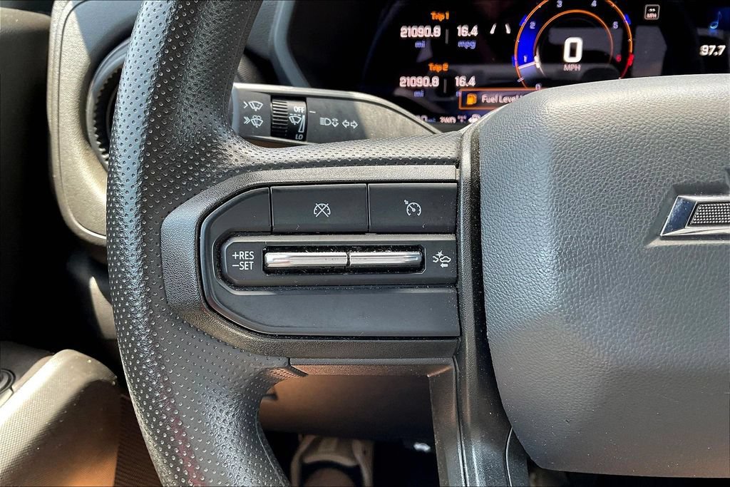 Used 2024 Chevrolet Colorado Trail Boss w/ Safety Package AWD/4WD image 10