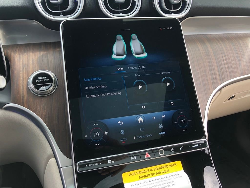 New 2026 Mercedes-Benz GLC 300 4MATIC image 28