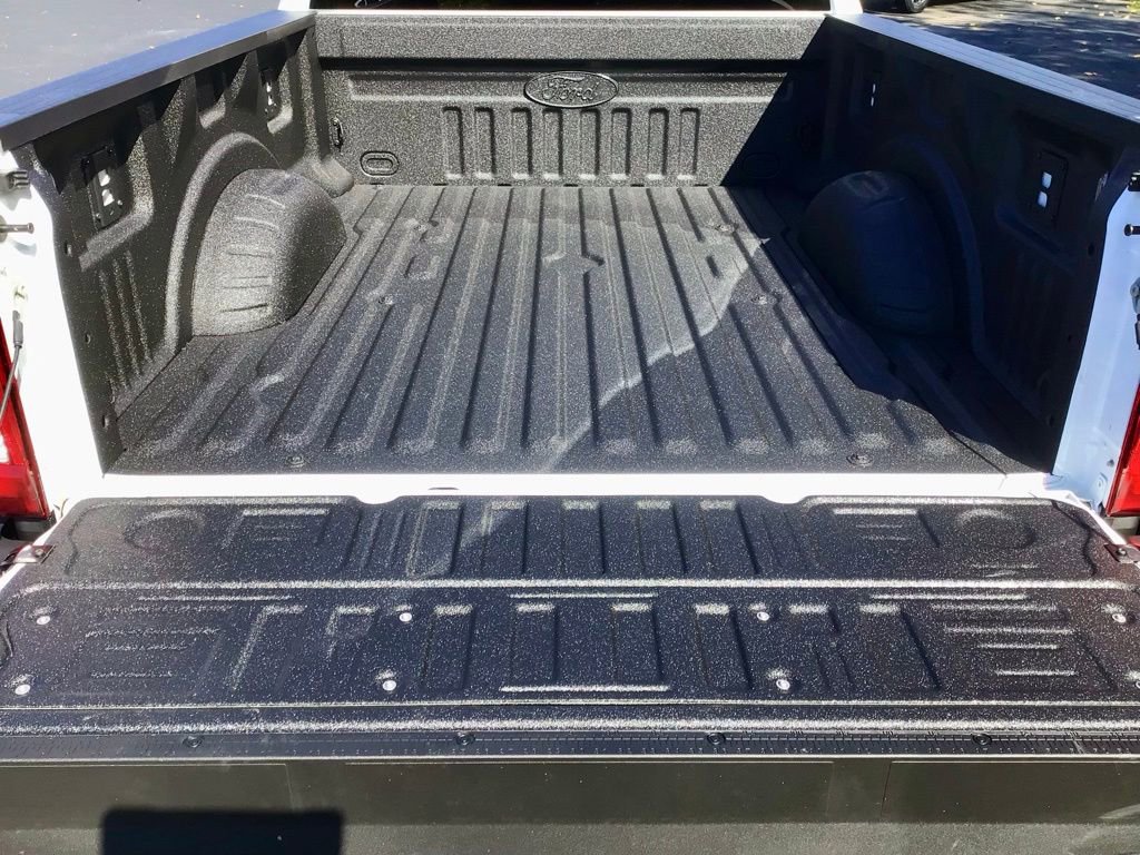 New 2026 Ford F250 XLT w/ XLT Premium Package image 28