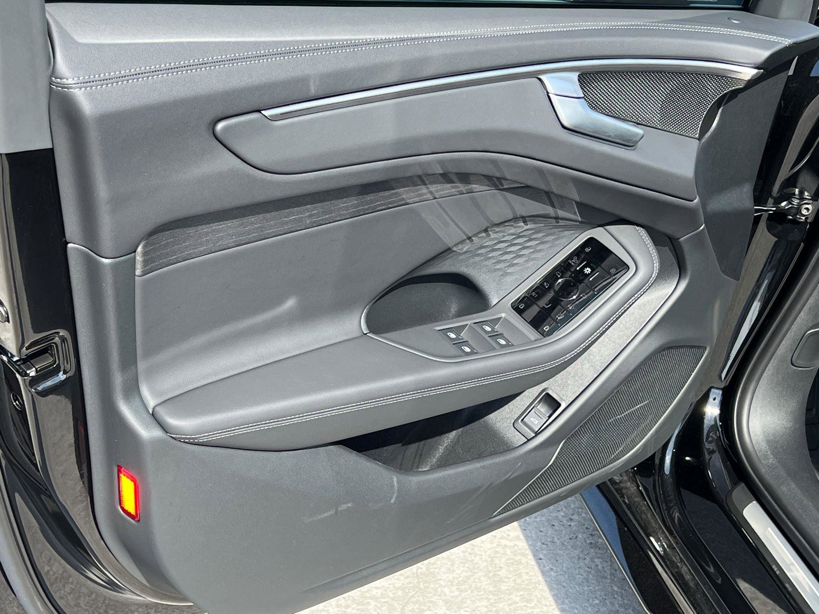 New 2026 Audi A6 Prestige AWD/4WD image 10