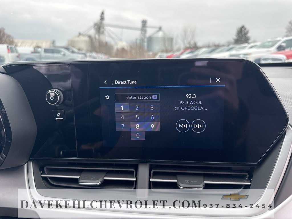 Used 2025 Chevrolet Trax RS w/ Driver Confidence Package image 23