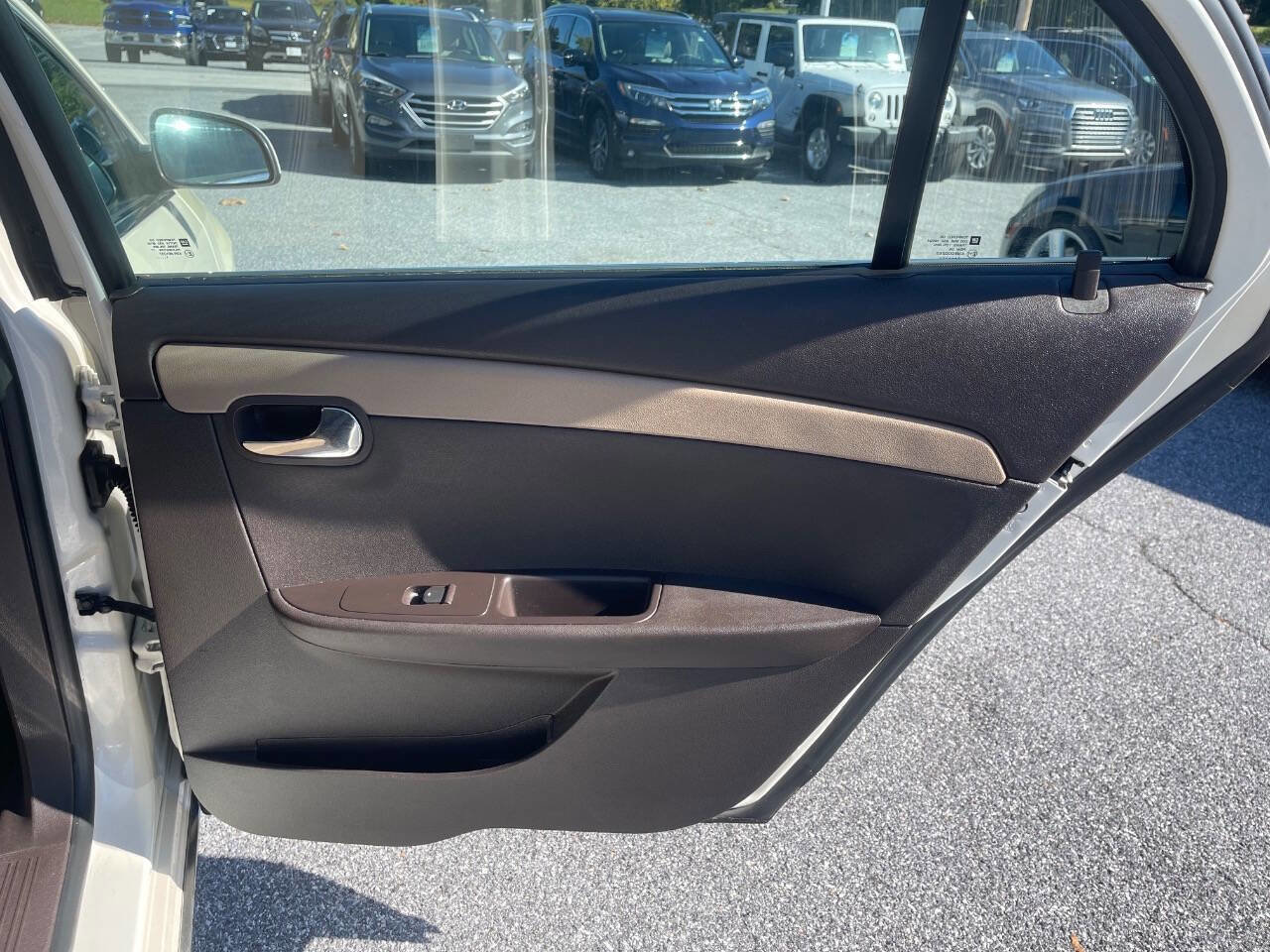 Used 2012 Chevrolet Malibu LT w/ Sunroof Package image 29