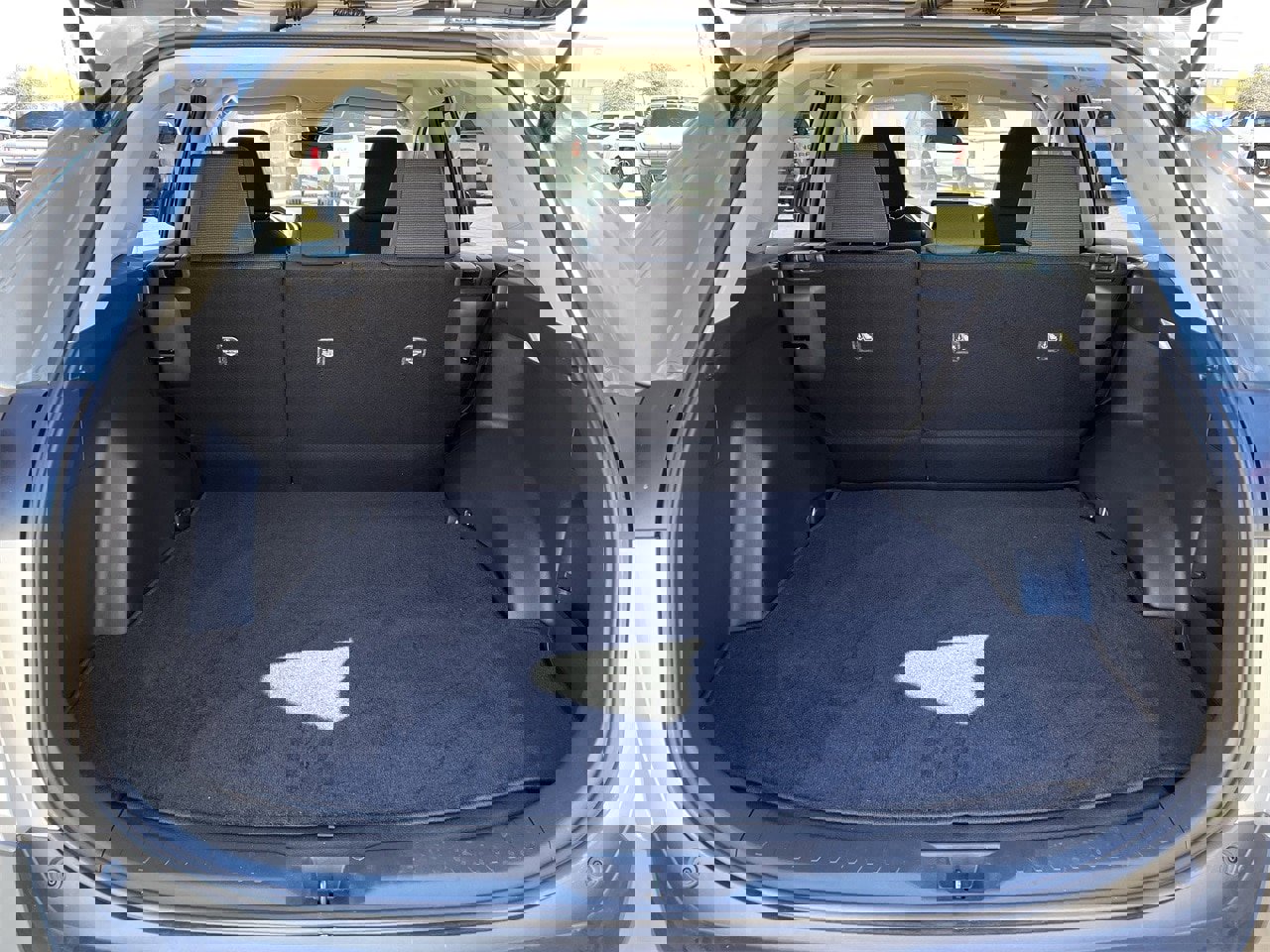 Used 2025 Toyota RAV4 LE image 28