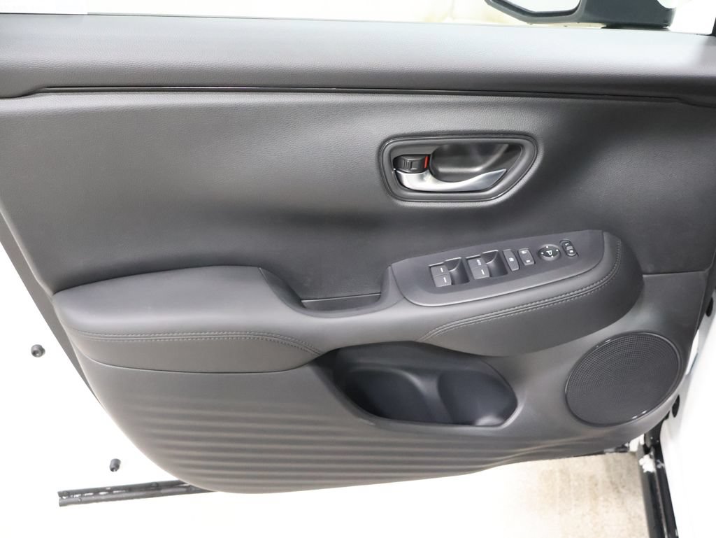 New 2027 Honda HR-V LX image 12
