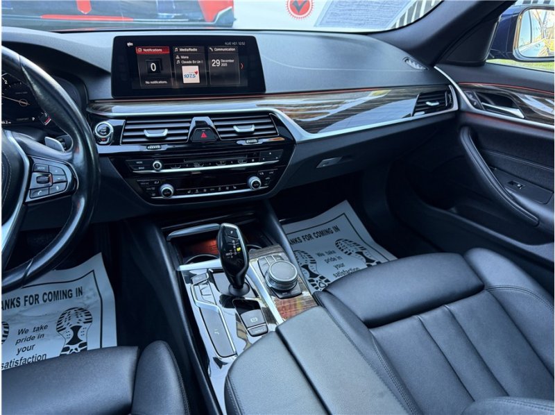 Used 2017 BMW 530i 530i Sedan 4D image 43