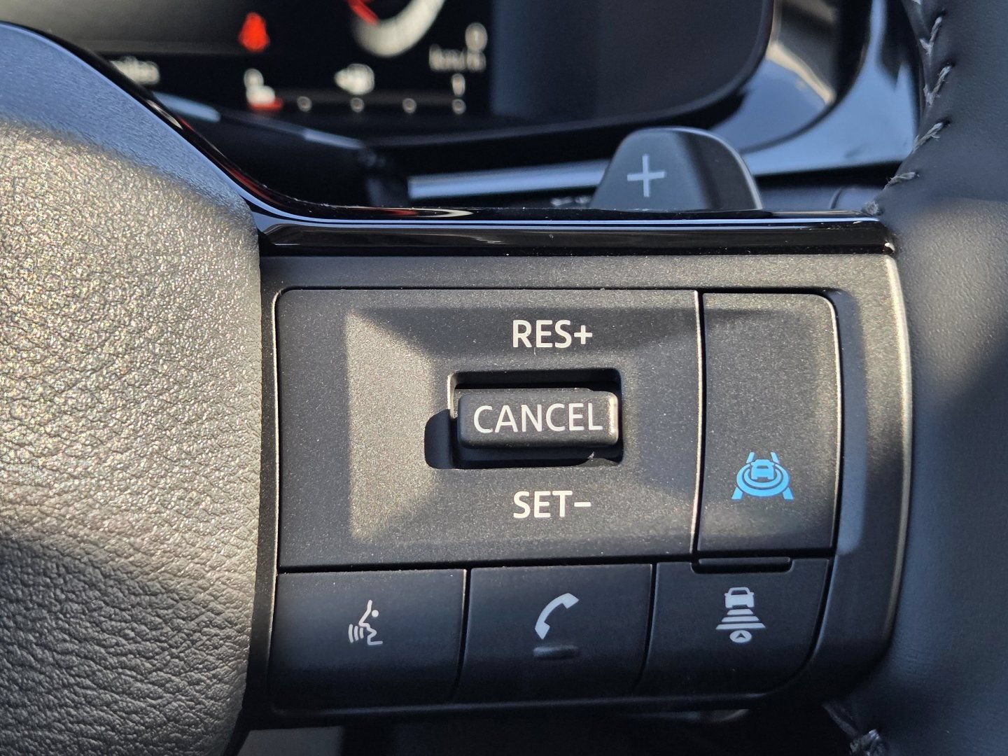 New 2026 Nissan Pathfinder SL w/ SL Premium Package AWD/4WD image 32