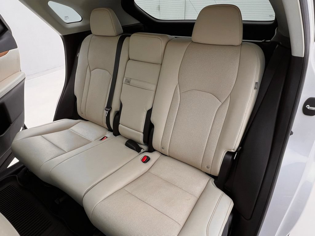Certified 2022 Lexus RX 350 AWD w/ Premium Package image 19