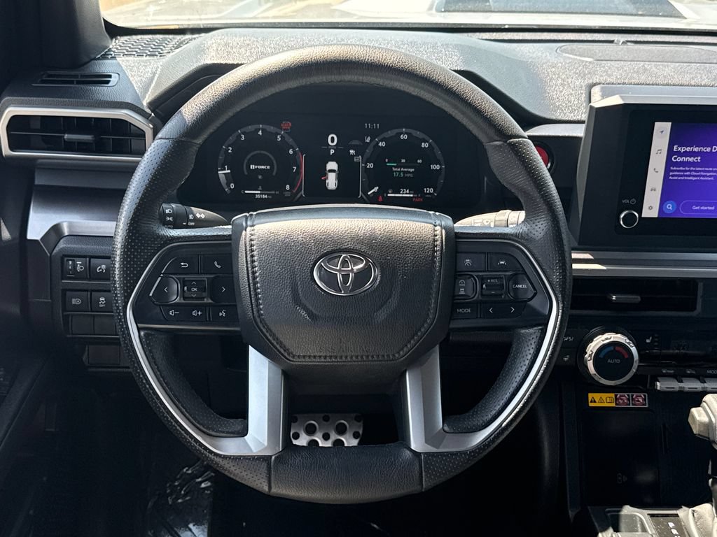 Used 2025 Toyota 4Runner TRD Sport AWD/4WD image 13