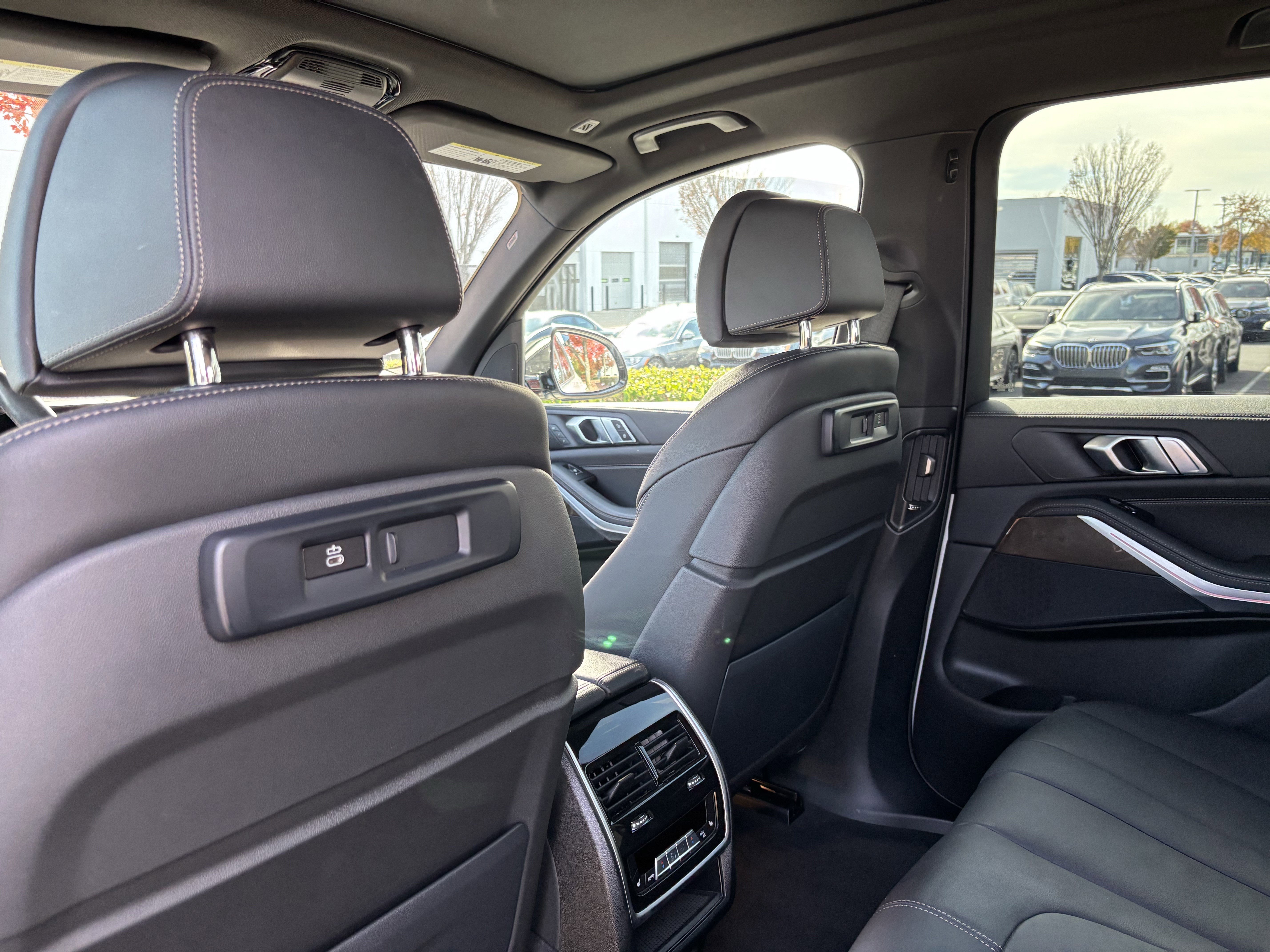 Certified 2022 BMW X5 xDrive45e w/ Luxury Seating Package image 33