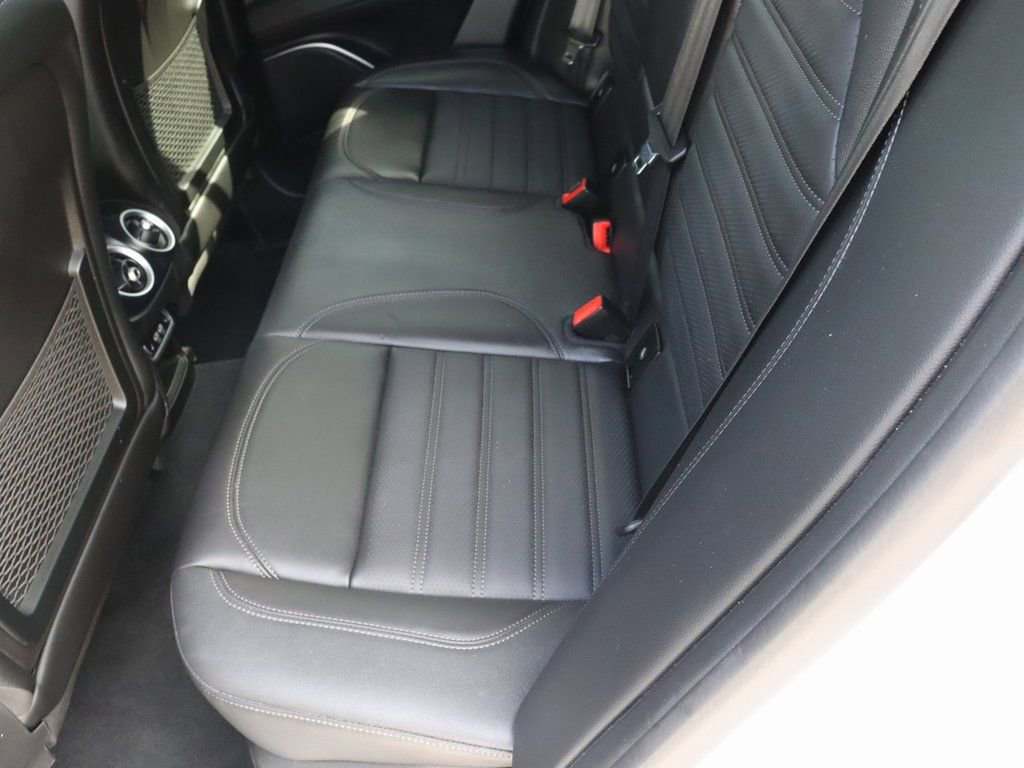 Used 2023 Alfa Romeo Stelvio Veloce image 21