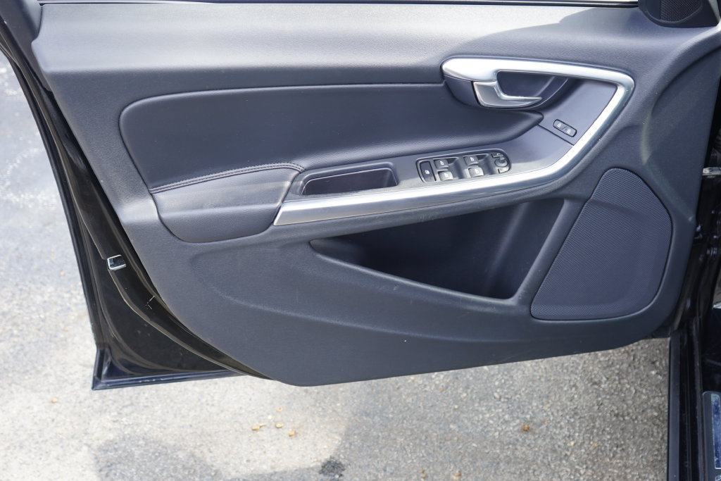 Used 2015 Volvo S60 T5 Premier AWD/4WD image 10