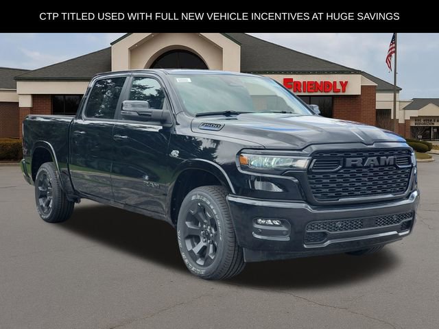 New 2026 RAM 1500 4x4 Crew Cab image 2