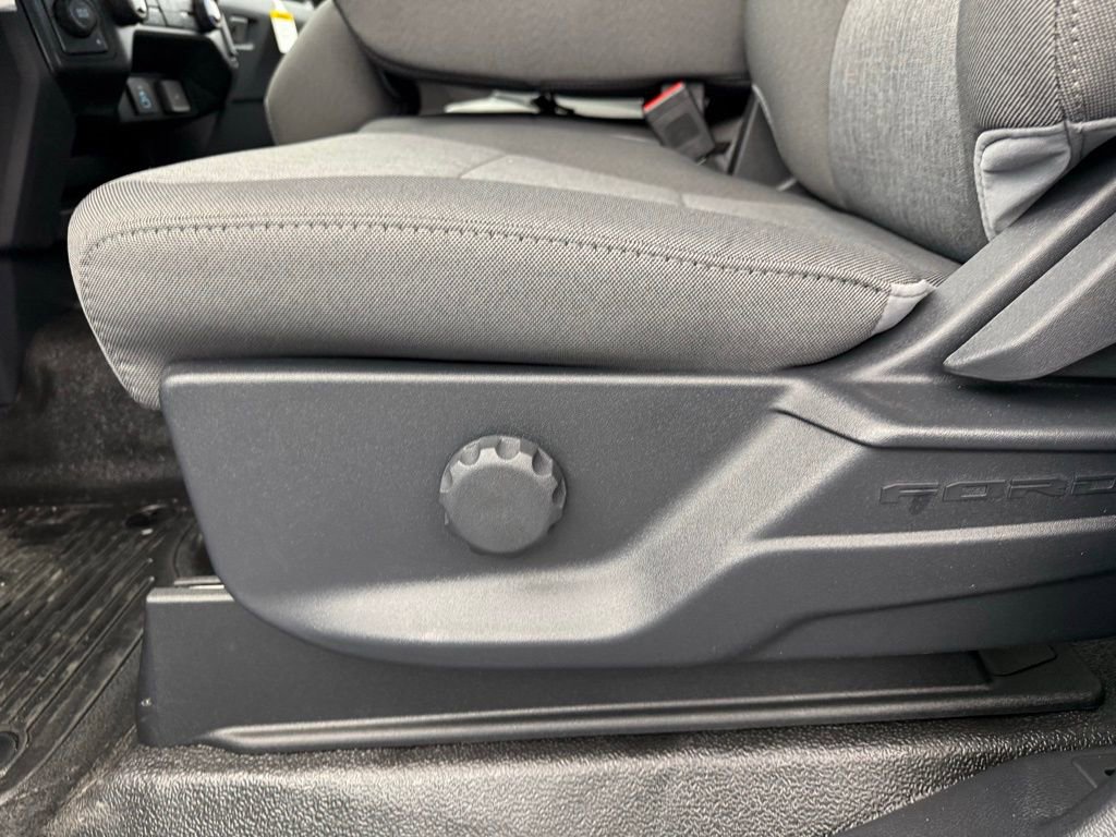 New 2026 Ford F450 XL w/ 360-Degree Camera Package image 50