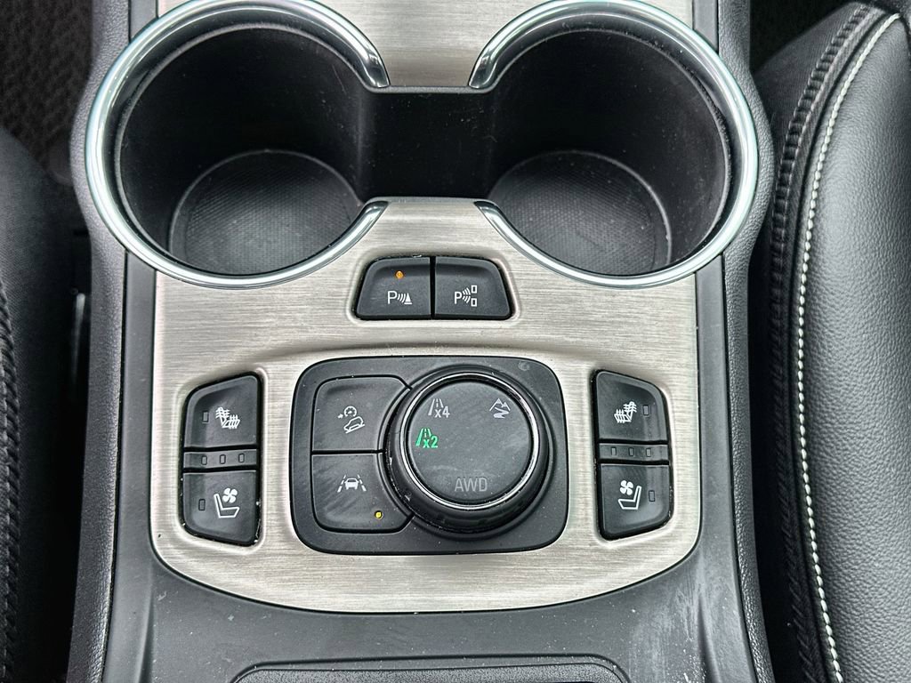 Certified 2023 GMC Terrain Denali w/ Denali Premium Package image 35