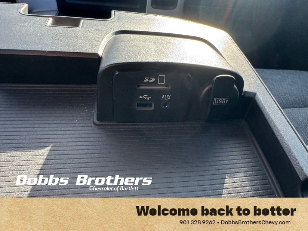 Used 2015 RAM 1500 Outdoorsman image 21