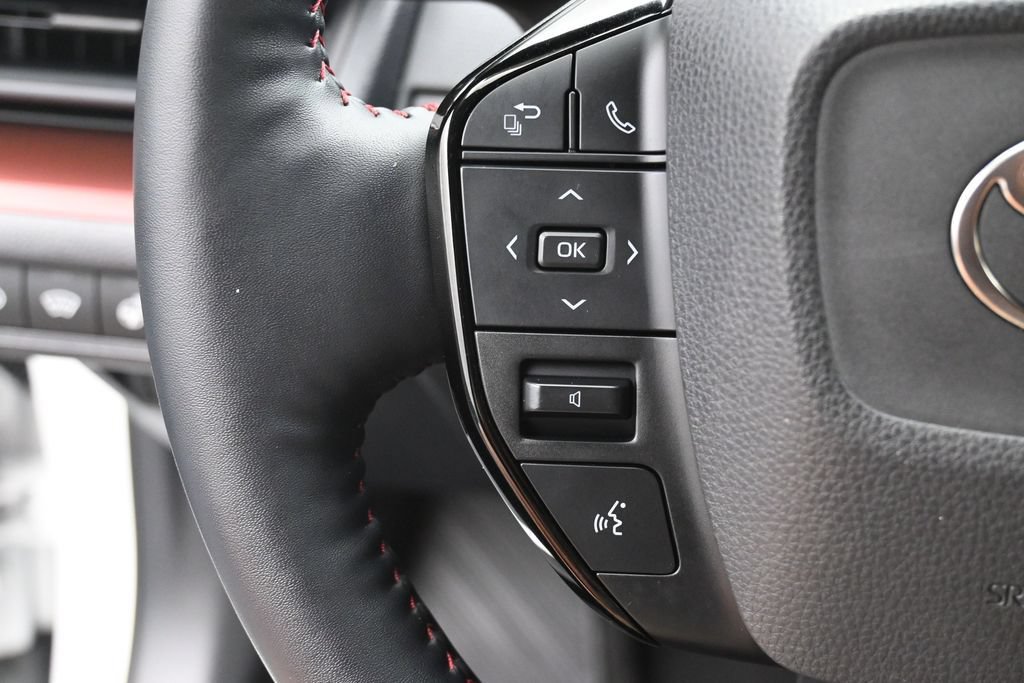Certified 2024 Toyota Prius Prime FWD image 15