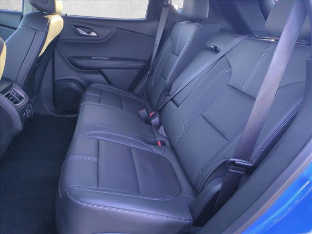 New 2025 Chevrolet Blazer LT w/ Sound & Technology Package FWD image 16