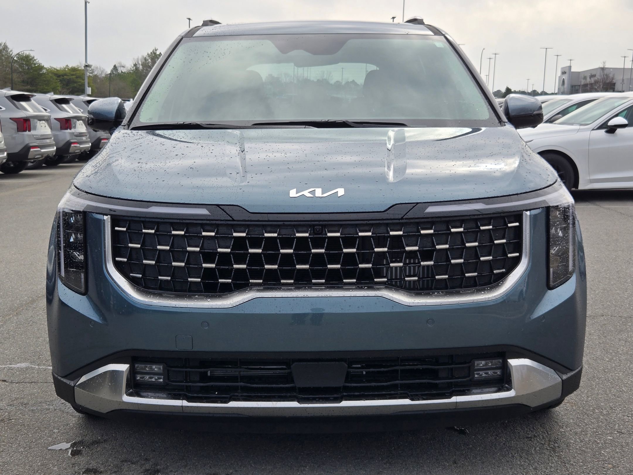 New 2026 Kia Carnival SX FWD image 2