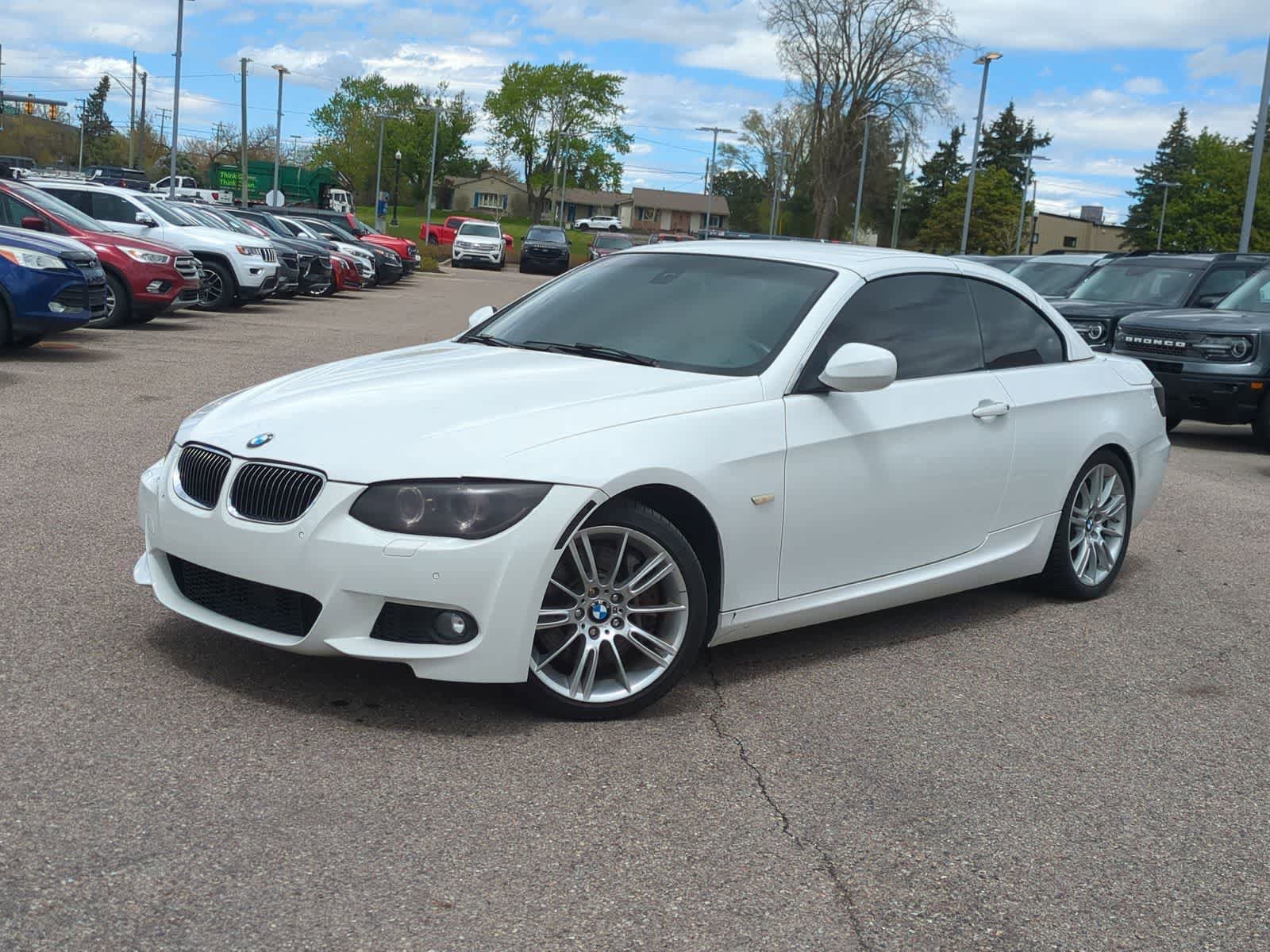 Used 2012 BMW 335i Convertible RWD image 1