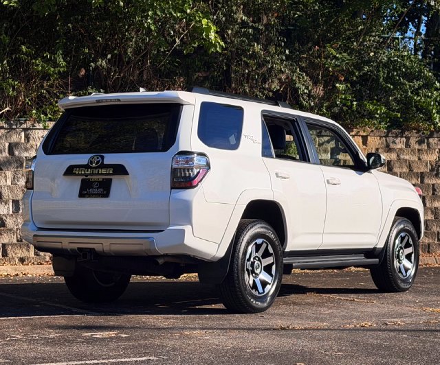 Used 2024 Toyota 4Runner TRD Off-Road Premium AWD/4WD image 7
