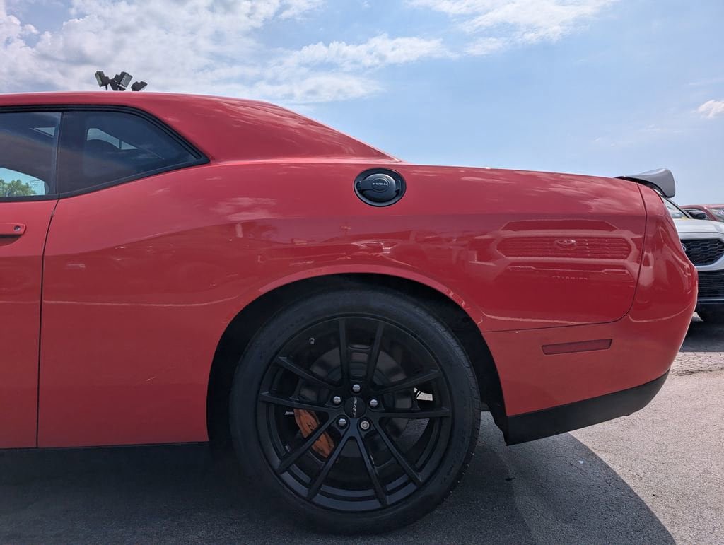 Used 2023 Dodge Challenger SRT Hellcat RWD image 4