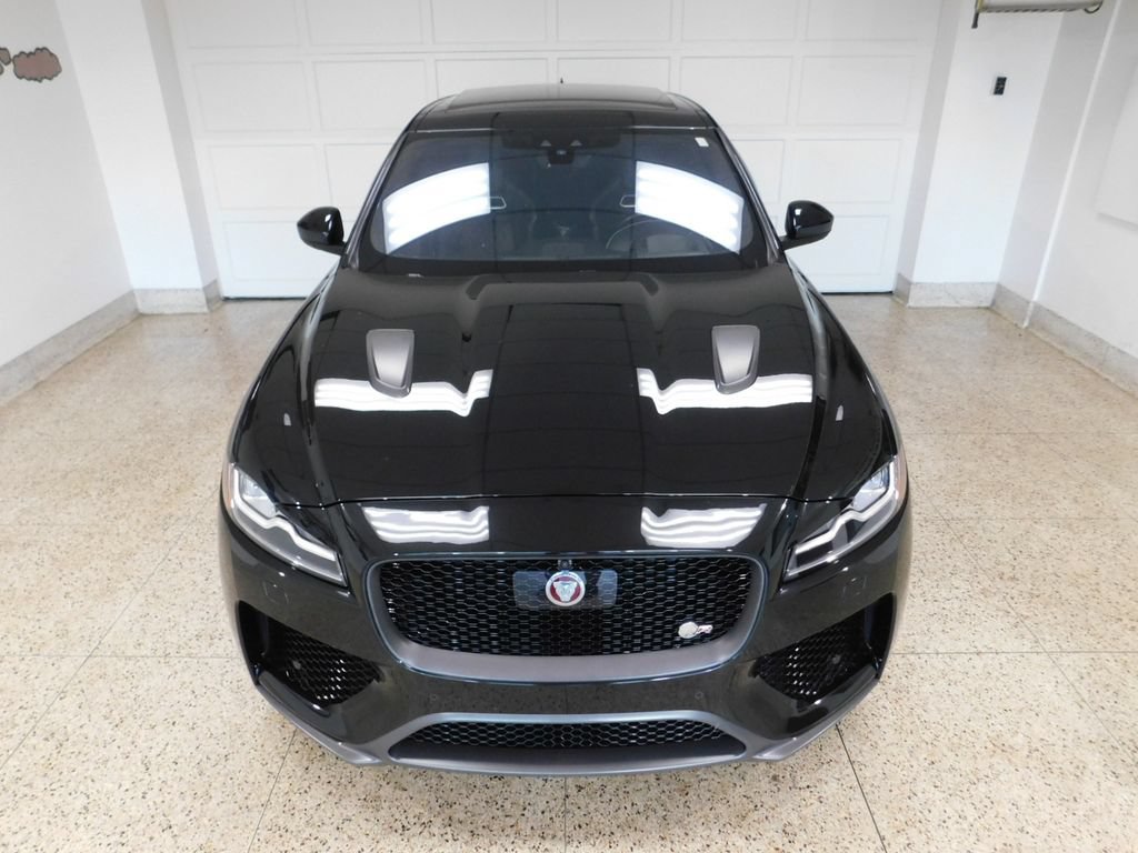 Used 2020 Jaguar F-PACE SVR AWD/4WD image 9