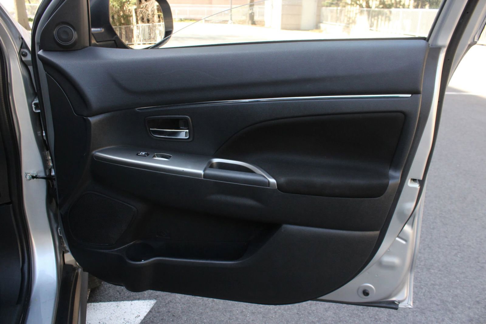 Used 2021 Mitsubishi Outlander Sport SE FWD image 25