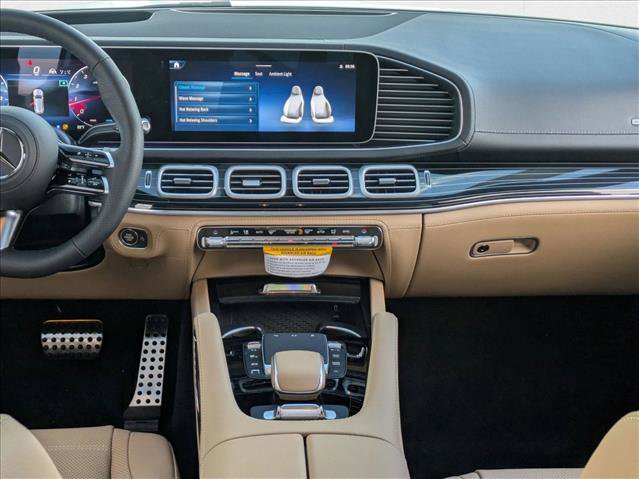 New 2026 Mercedes-Benz GLS 580 4MATIC image 12