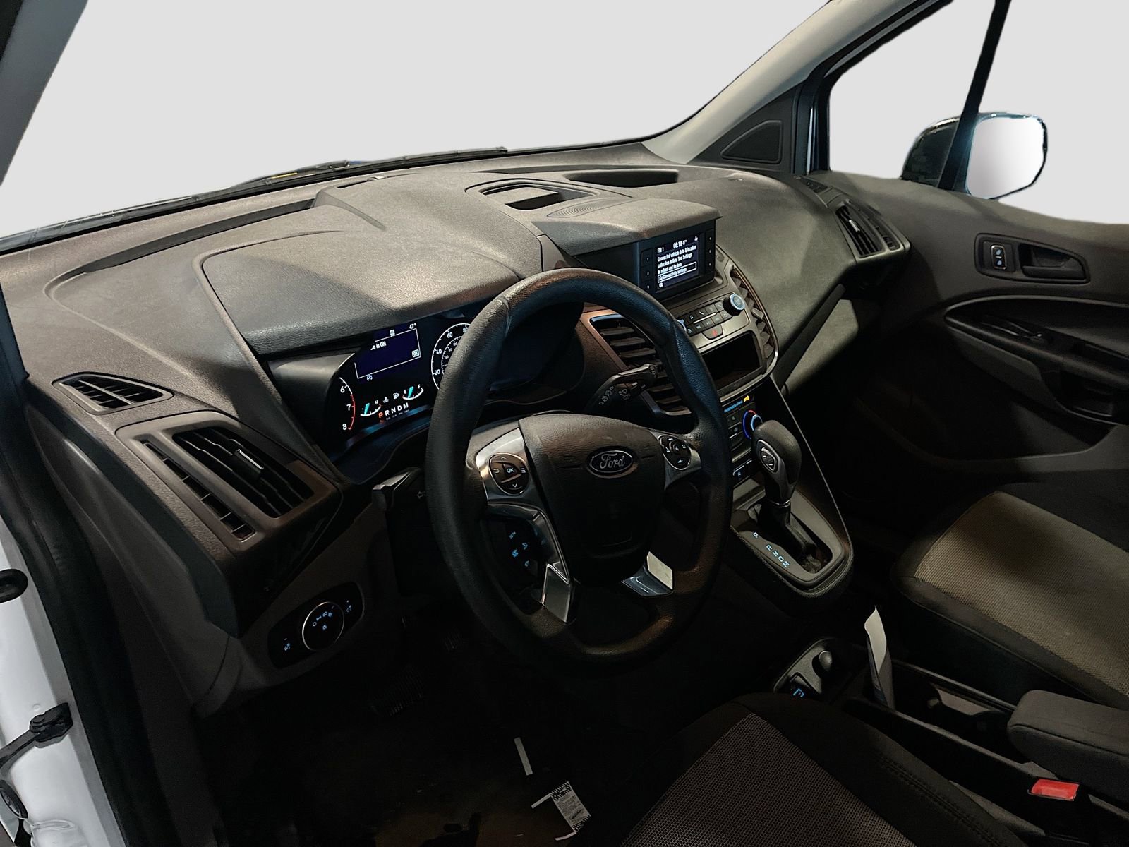 Used 2023 Ford Transit Connect XL image 9