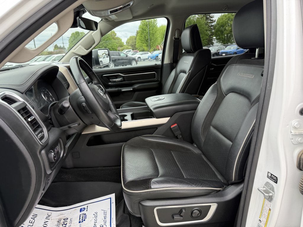 Used 2022 RAM 1500 Laramie AWD/4WD image 12