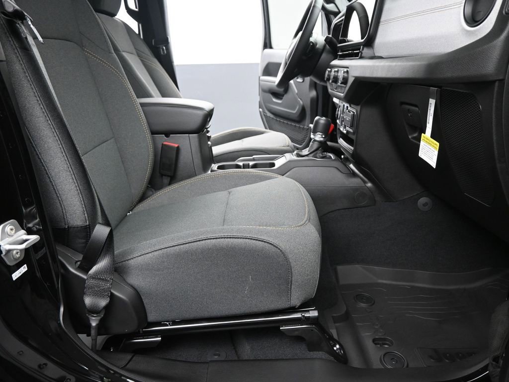 New 2025 Jeep Wrangler Sport S image 18