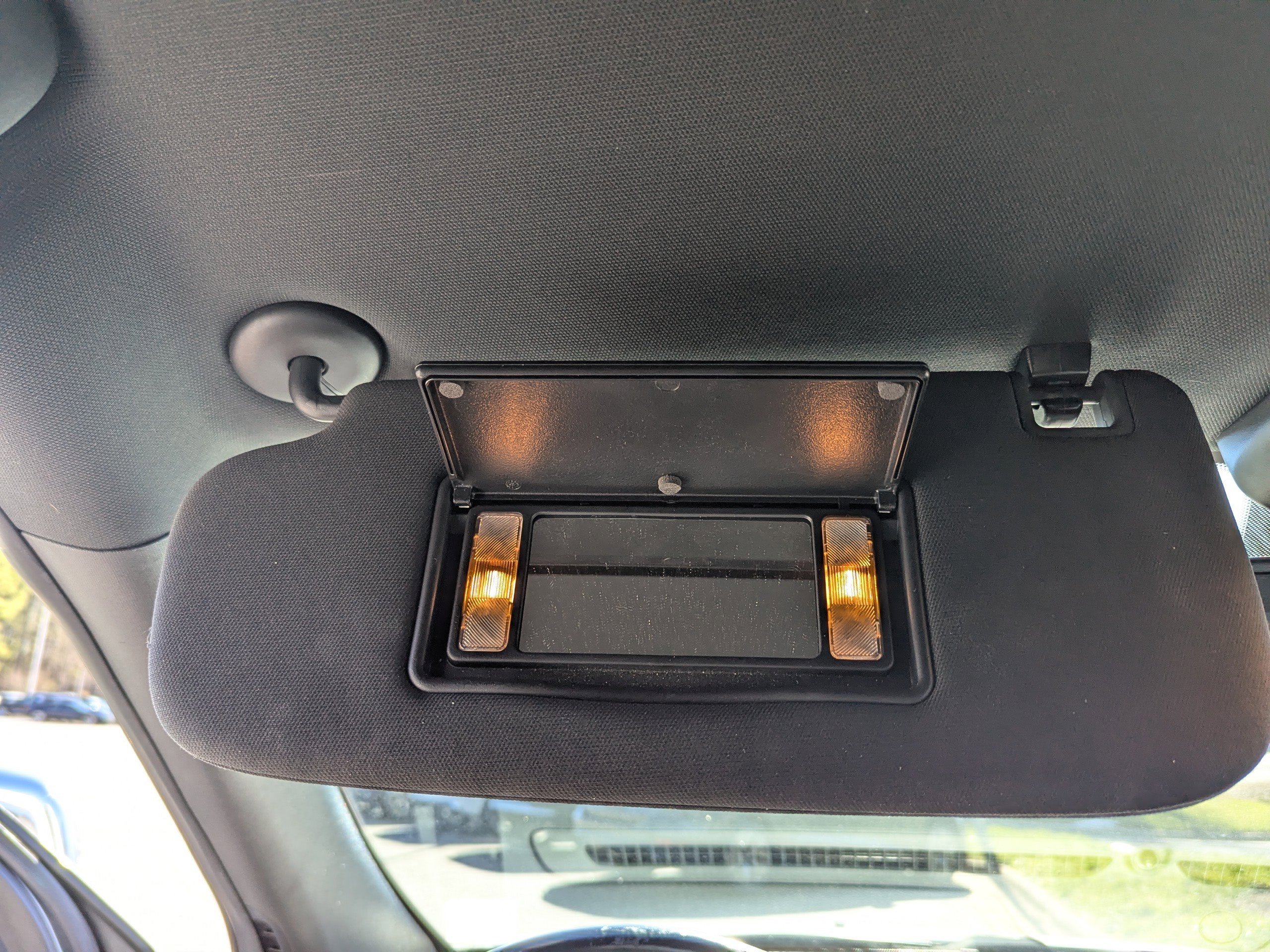 Used 2015 Jeep Grand Cherokee Limited image 28