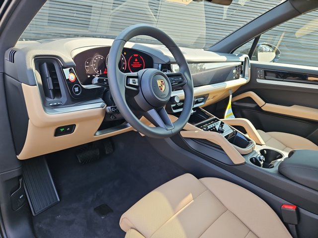 New 2026 Porsche Cayenne AWD/4WD image 5