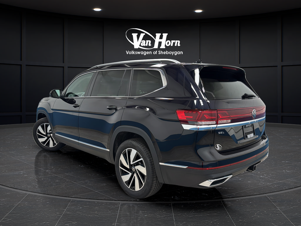 Used 2025 Volkswagen Atlas SEL AWD/4WD image 5