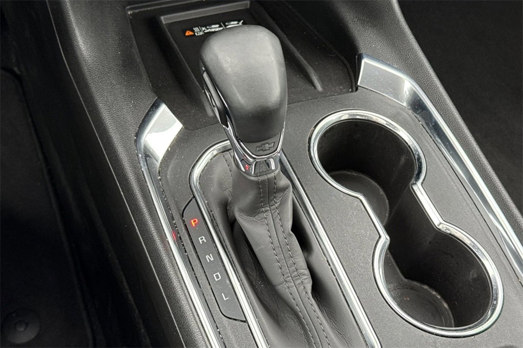 Used 2023 Chevrolet Traverse Premier image 30