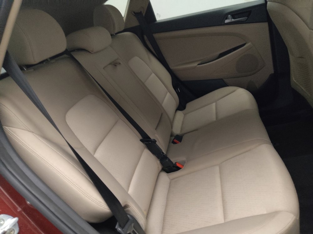 Used 2016 Hyundai Tucson SE w/ Option Group 02 FWD image 19