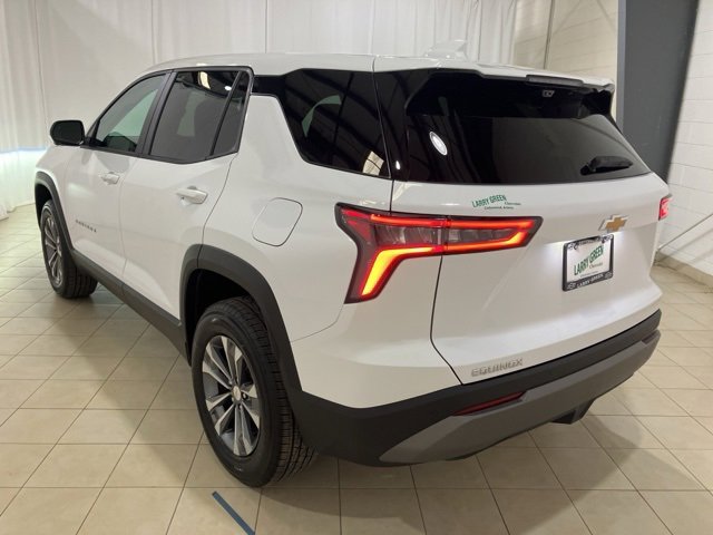 New 2026 Chevrolet Equinox LT w/ Convenience Package II image 3