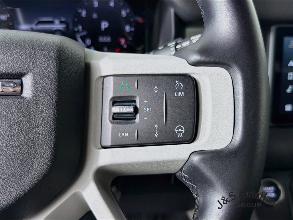 Used 2024 Land Rover Defender 110 X-Dynamic SE AWD/4WD image 14